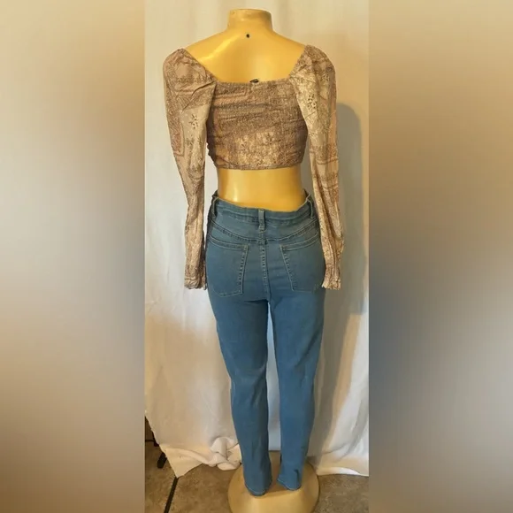 Windsor Lace-Up Paisley Blouse in Cream and Brown - Picture 3 of 6